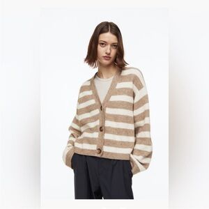 H&M Striped Tan and Cream Women's Sweater NWT